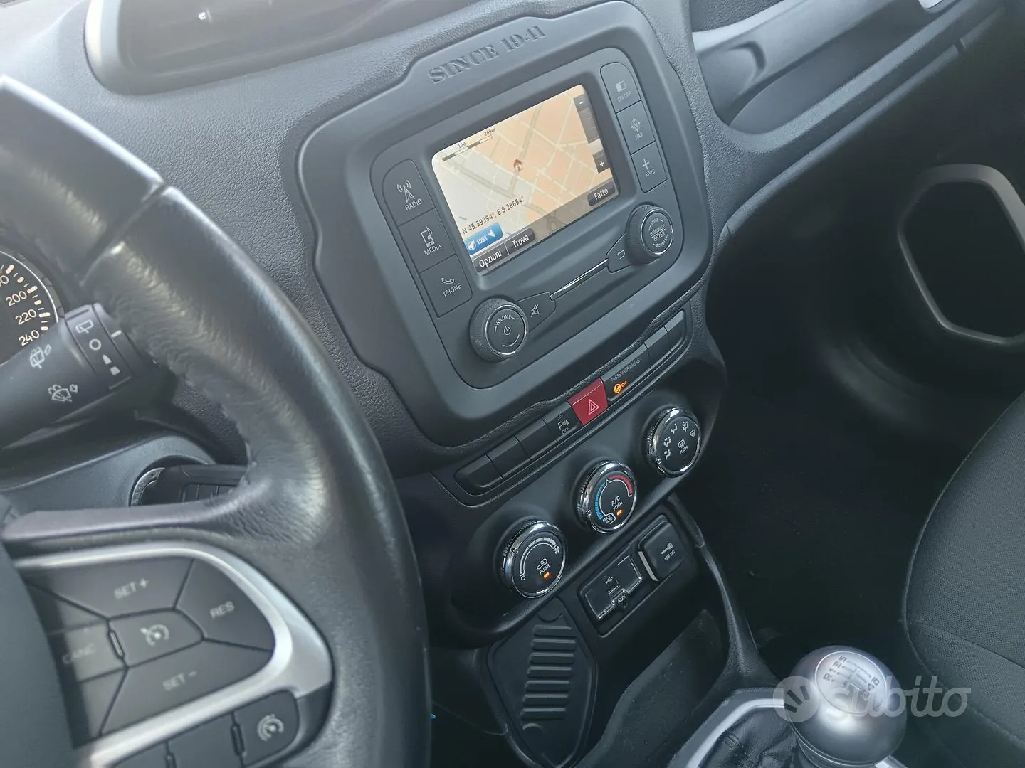 Jeep Renegade 2017 photo 2