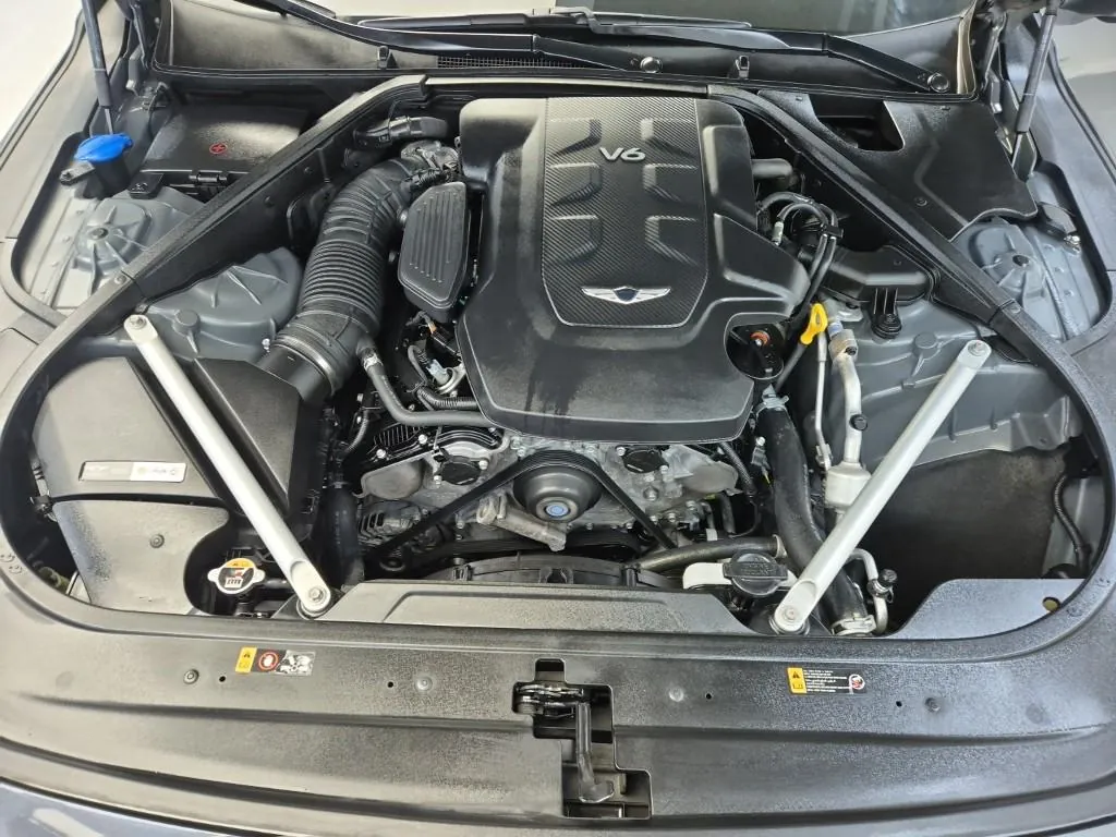 Genesis G90 2019 photo 5
