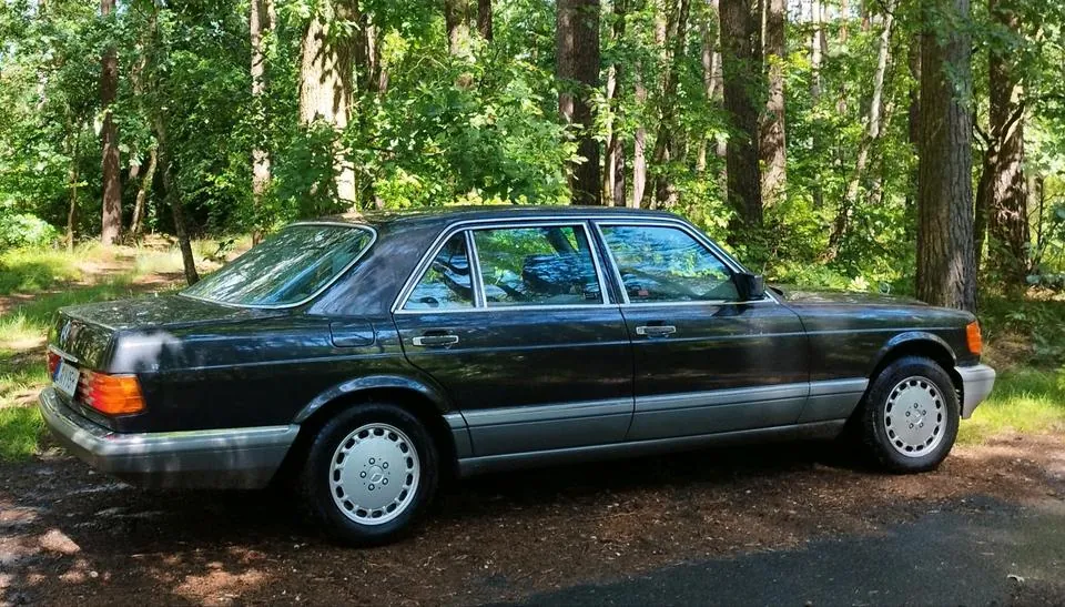 Mercedes-Benz W 126