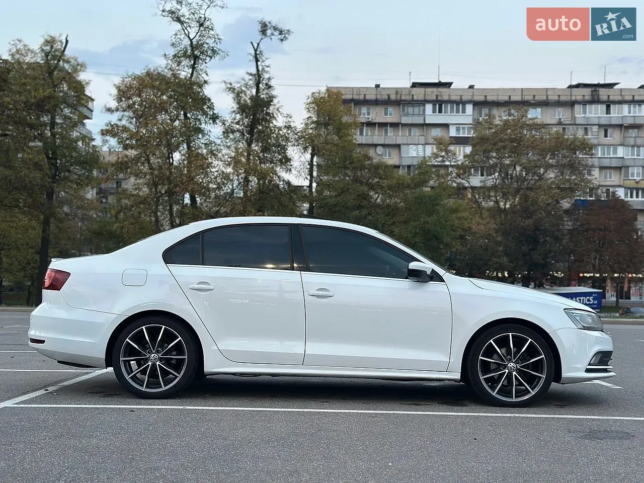 Volkswagen Jetta 2014 photo 3