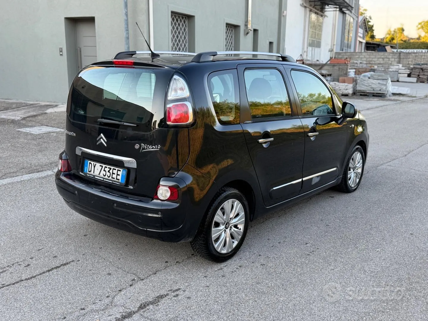 Citroen C3 Picasso 2010 photo 4