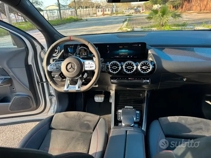 Mercedes-Benz Gla 2020 photo 4