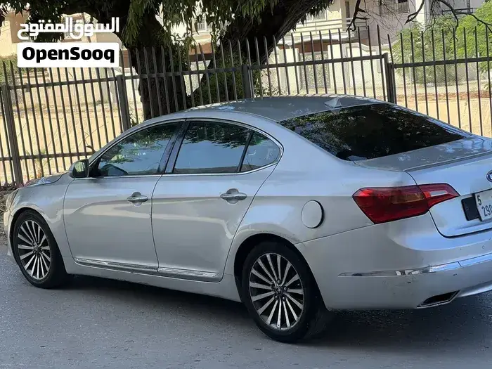 Kia Cadenza 2012 photo 4