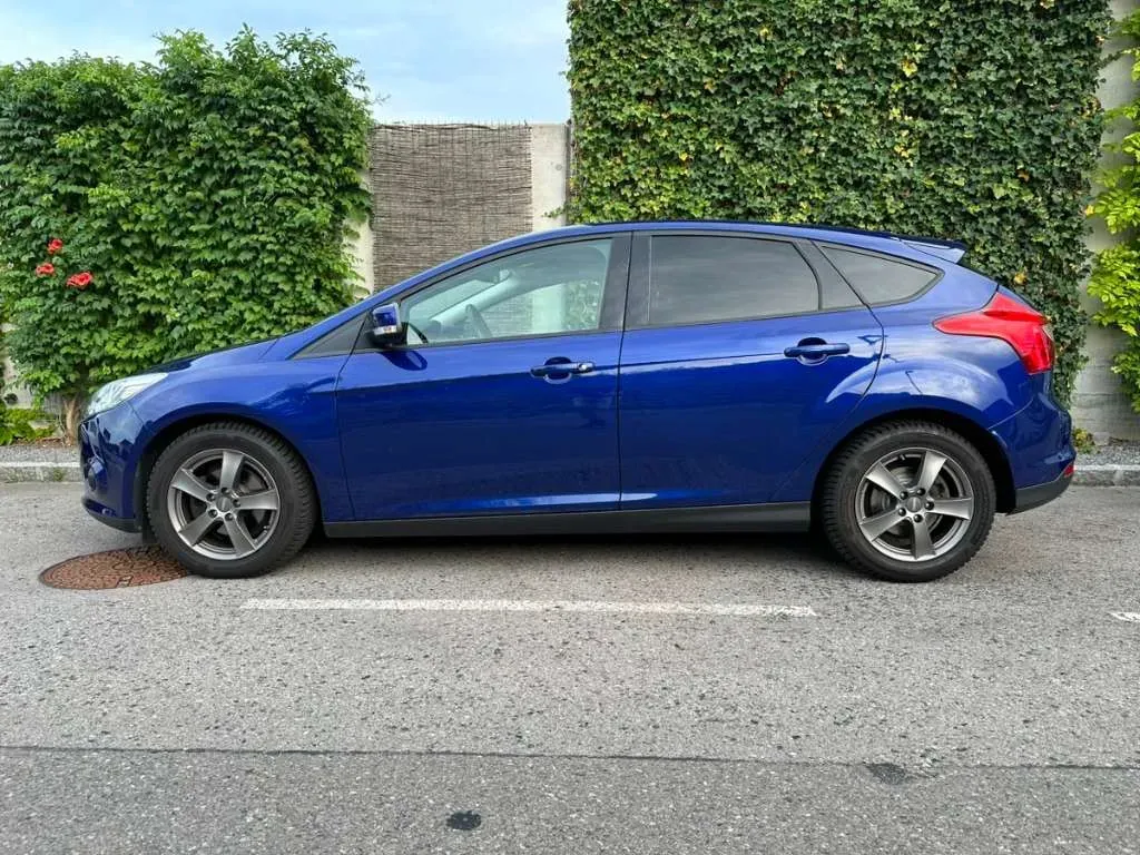 Ford Focus 2014 photo 3