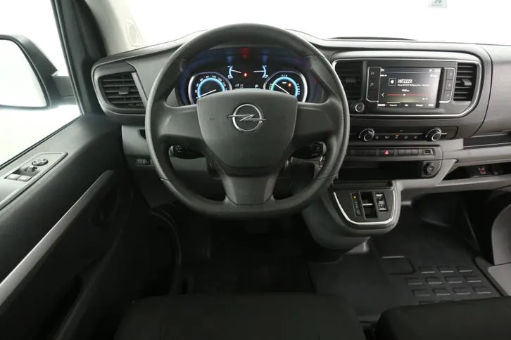 Opel Vivaro 2021 photo 2