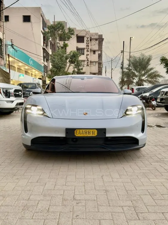 Porsche Taycan