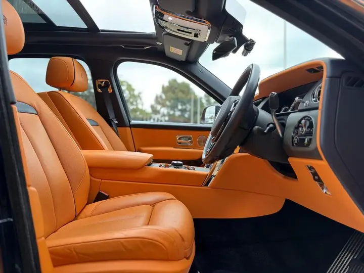 Rolls-Royce Cullinan 2020 photo 2