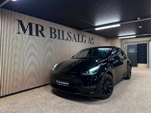 Tesla Model Y 2023 photo 3