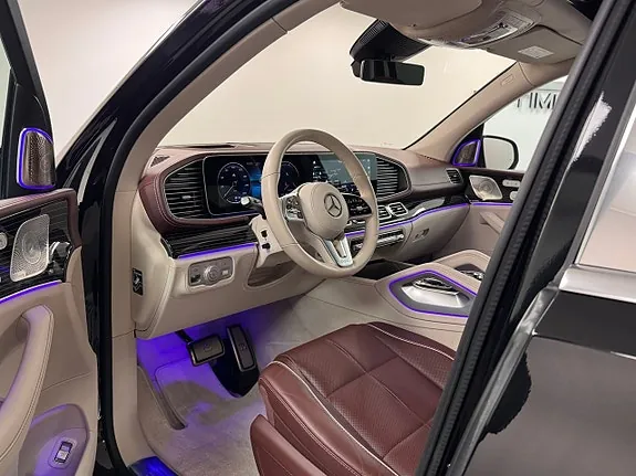 Mercedes-Benz Gls350 D 2024 photo 3