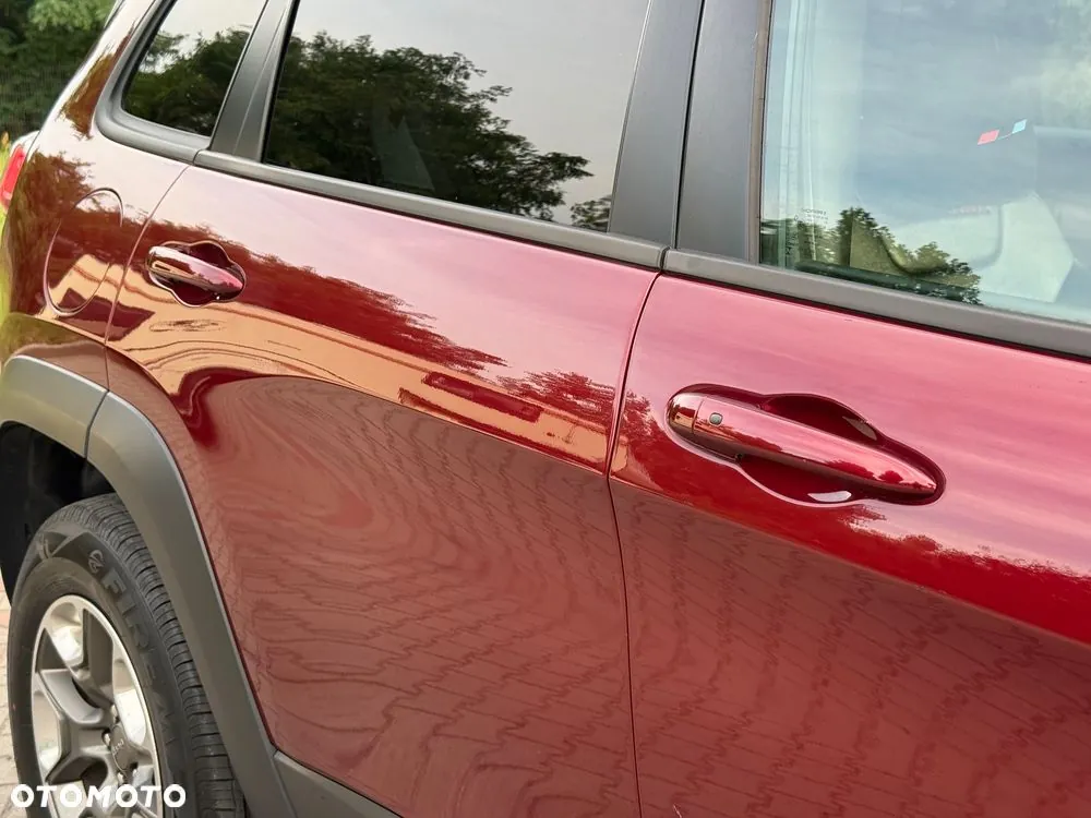 Jeep Cherokee 2019 photo 4