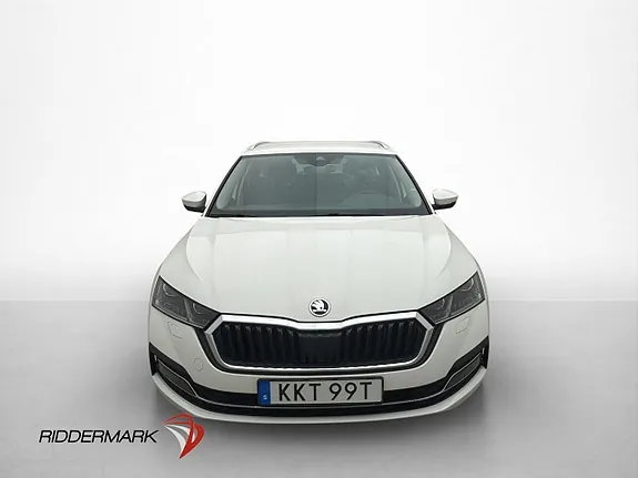 Skoda Octavia 2021 photo 2