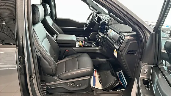 Ford F-150 2026 photo 3