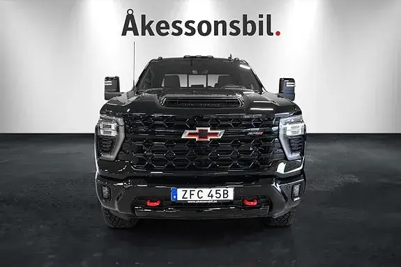 Chevrolet Silverado 2500 2026 photo 2
