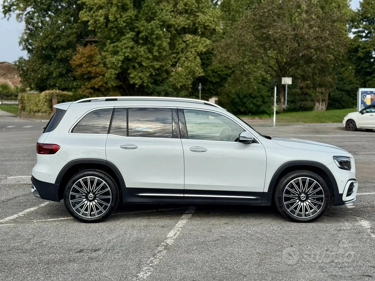 Mercedes-Benz Glb 2024 photo 5