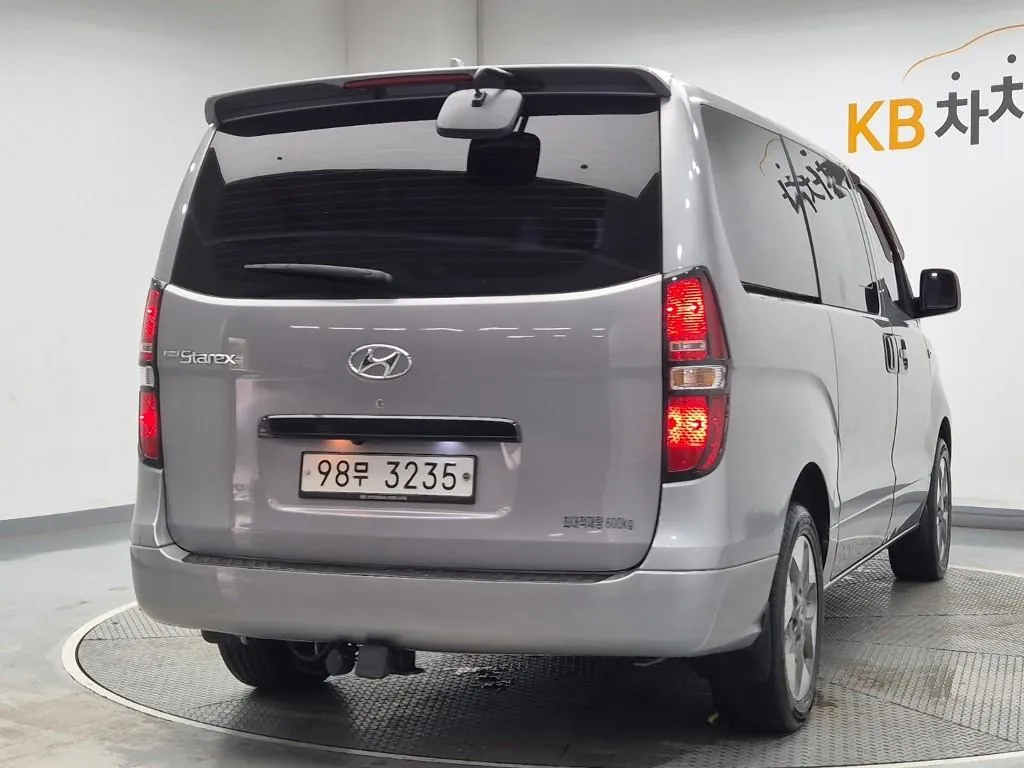 Hyundai Grand Starex 2019 photo 3