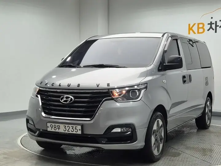 Hyundai Grand Starex