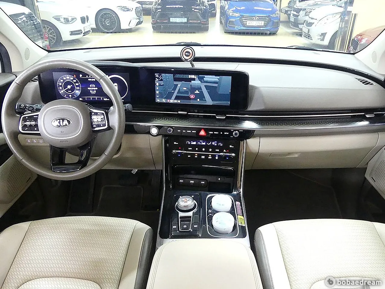 Kia Carnival 2021 photo 4
