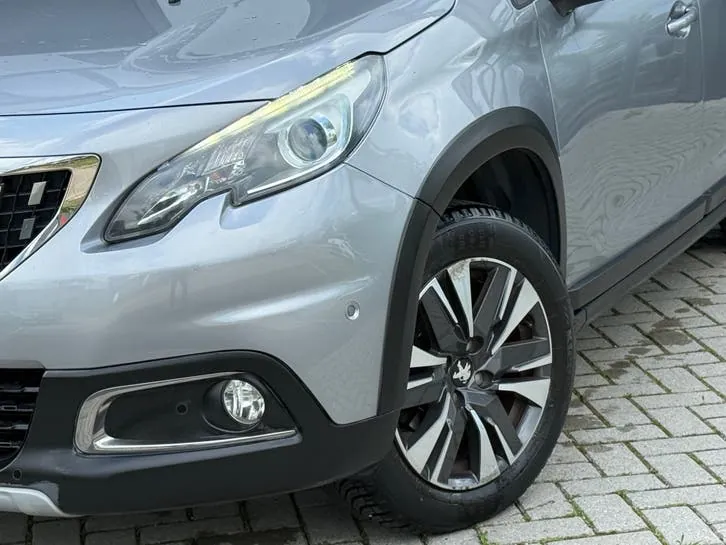 Peugeot 2008 2016 photo 3