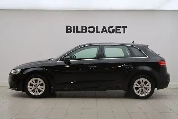 Audi A3 2018 photo 2
