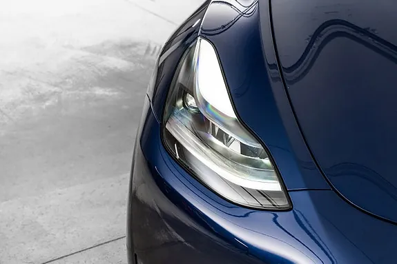 Tesla Model Y 2023 photo 5
