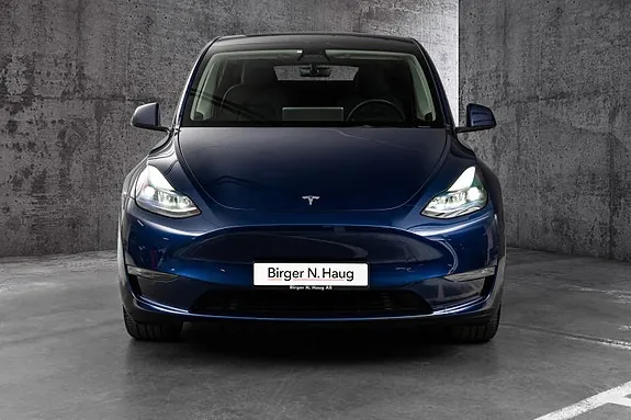 Tesla Model Y 2023 photo 4