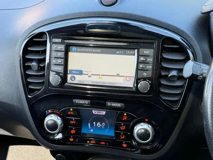 Nissan Juke 2015 photo 3