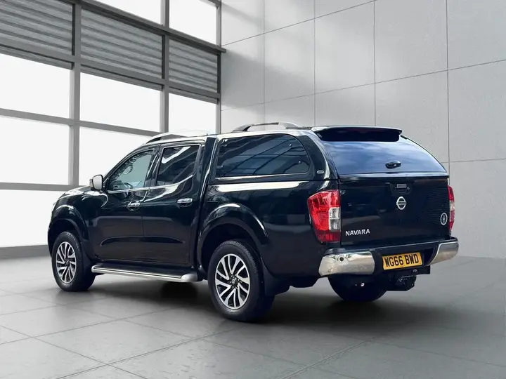 Nissan Navara 2016 photo 5