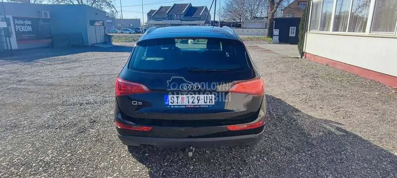 Audi Q5 2011 photo 4