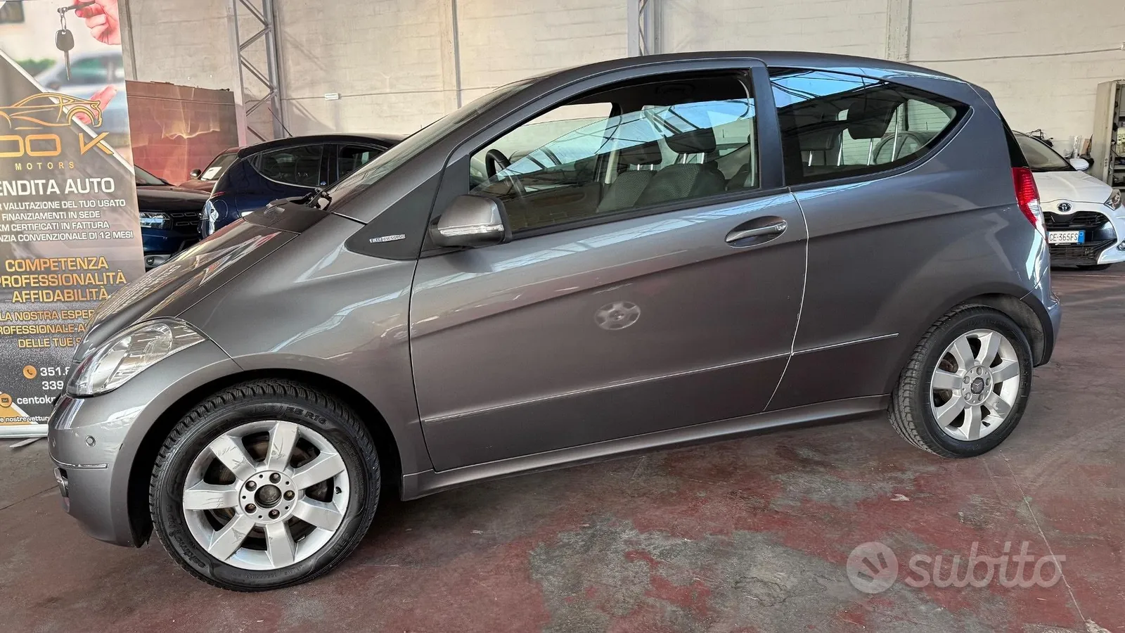 Mercedes-Benz A 160 2009 photo 2