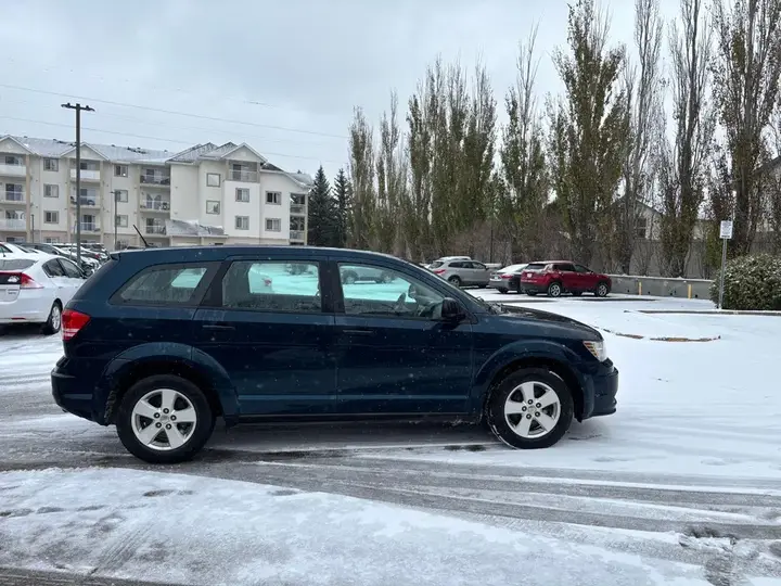 Dodge Journey 2014 photo 2