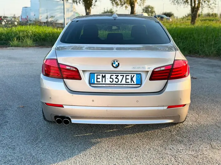 BMW 525D 2012 photo 2