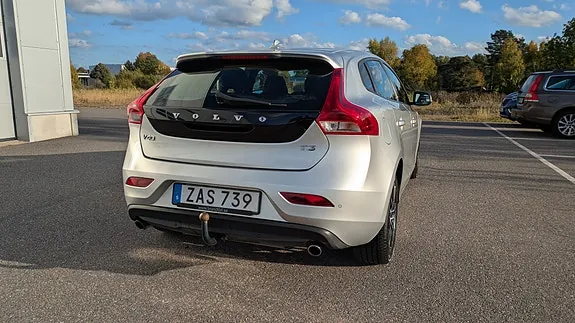 Volvo V40 2018 photo 3