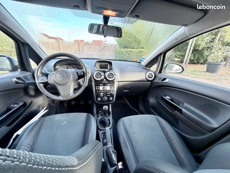 Opel Corsa 2009 photo 3
