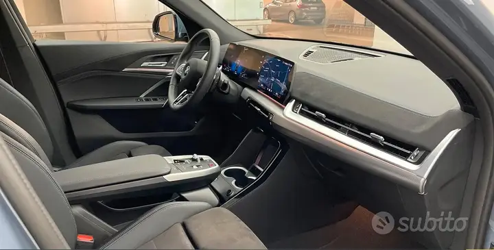 BMW X2 2025 photo 4