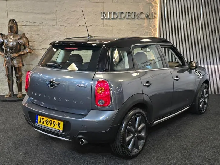 Mini Countryman 2016 photo 2