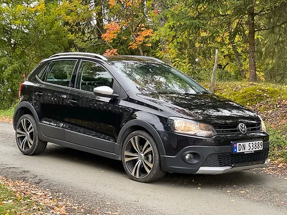 Volkswagen Polo Cross 2011 photo 2