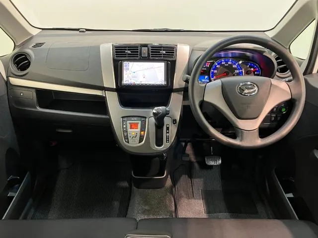 Daihatsu Molve 2013 photo 2