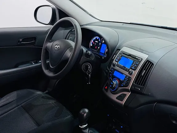 Hyundai I30 2011 photo 4