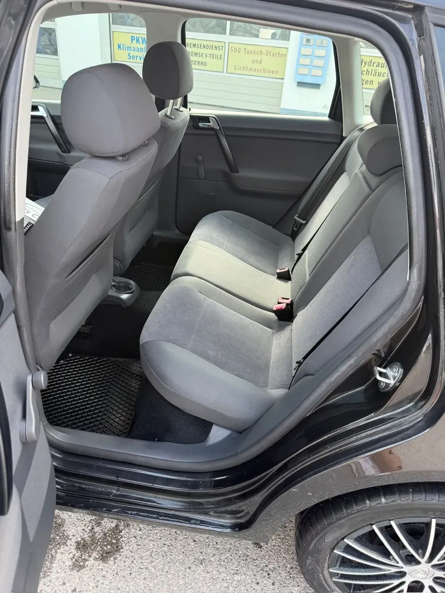 Volkswagen Id.Polo 2007 photo 2