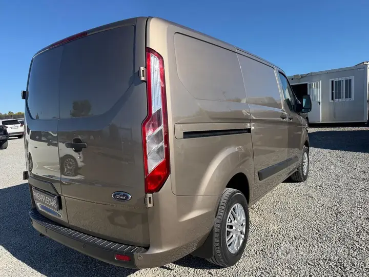 Ford Transit 2019 photo 2