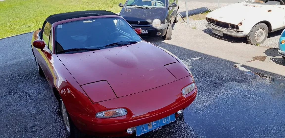 Mazda Mx-5 1994 photo 2