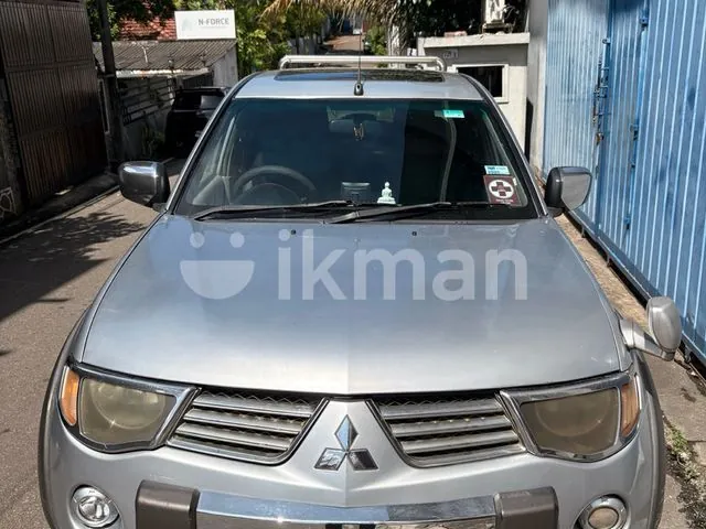 Mitsubishi L200 2007 photo 2