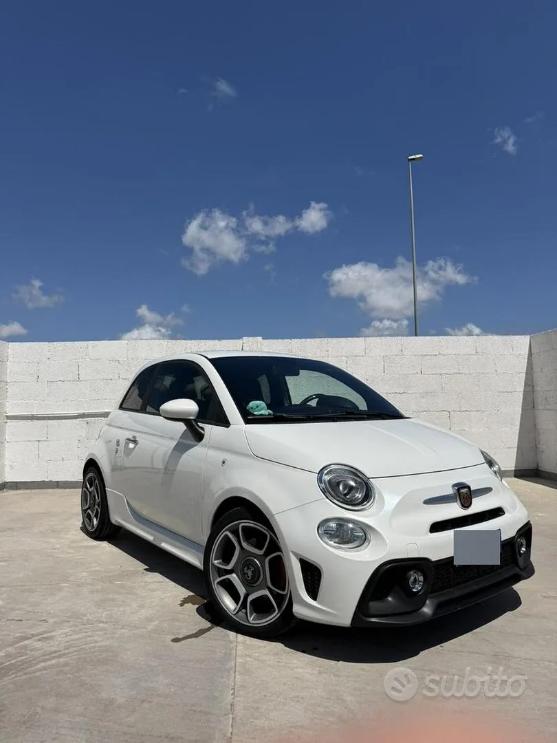 Abarth 595 2019 photo 3