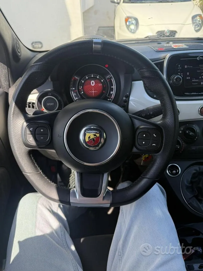 Abarth 595 2019 photo 5