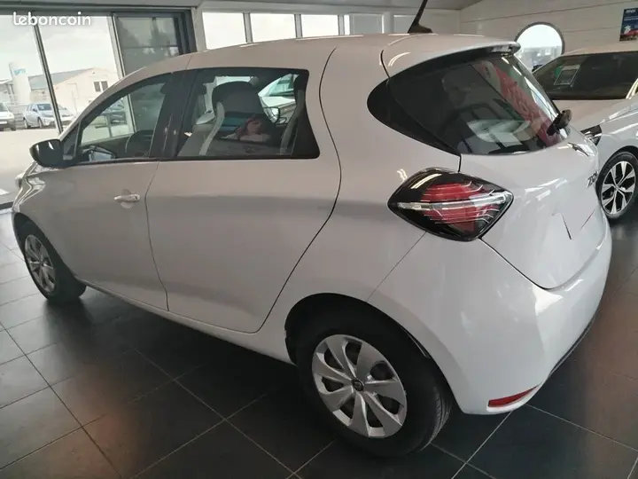 Renault Zoe 2022 photo 3