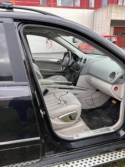 Mercedes-Benz Ml 320 2005 photo 5