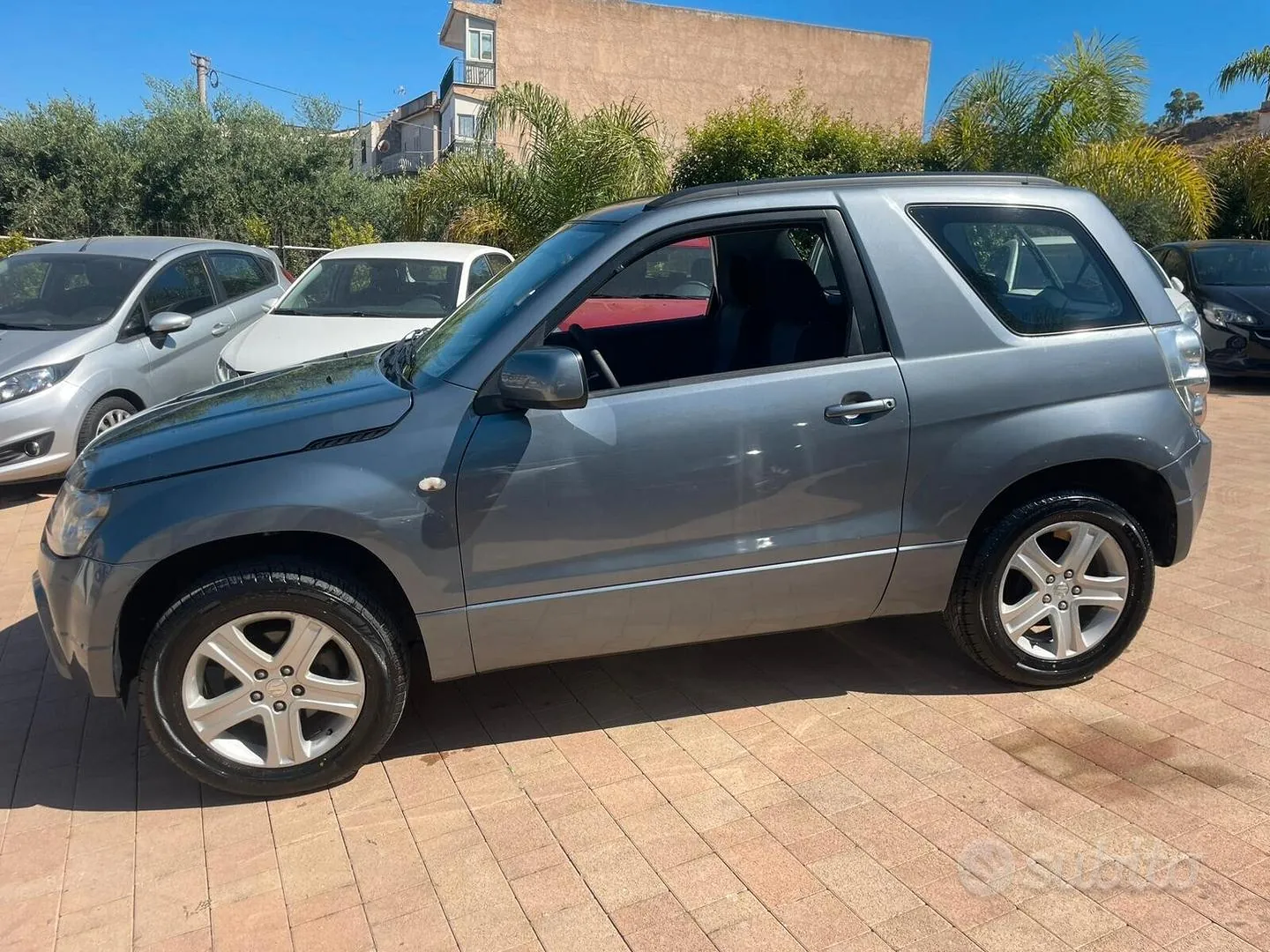 Suzuki Grand Vitara 2009 photo 2