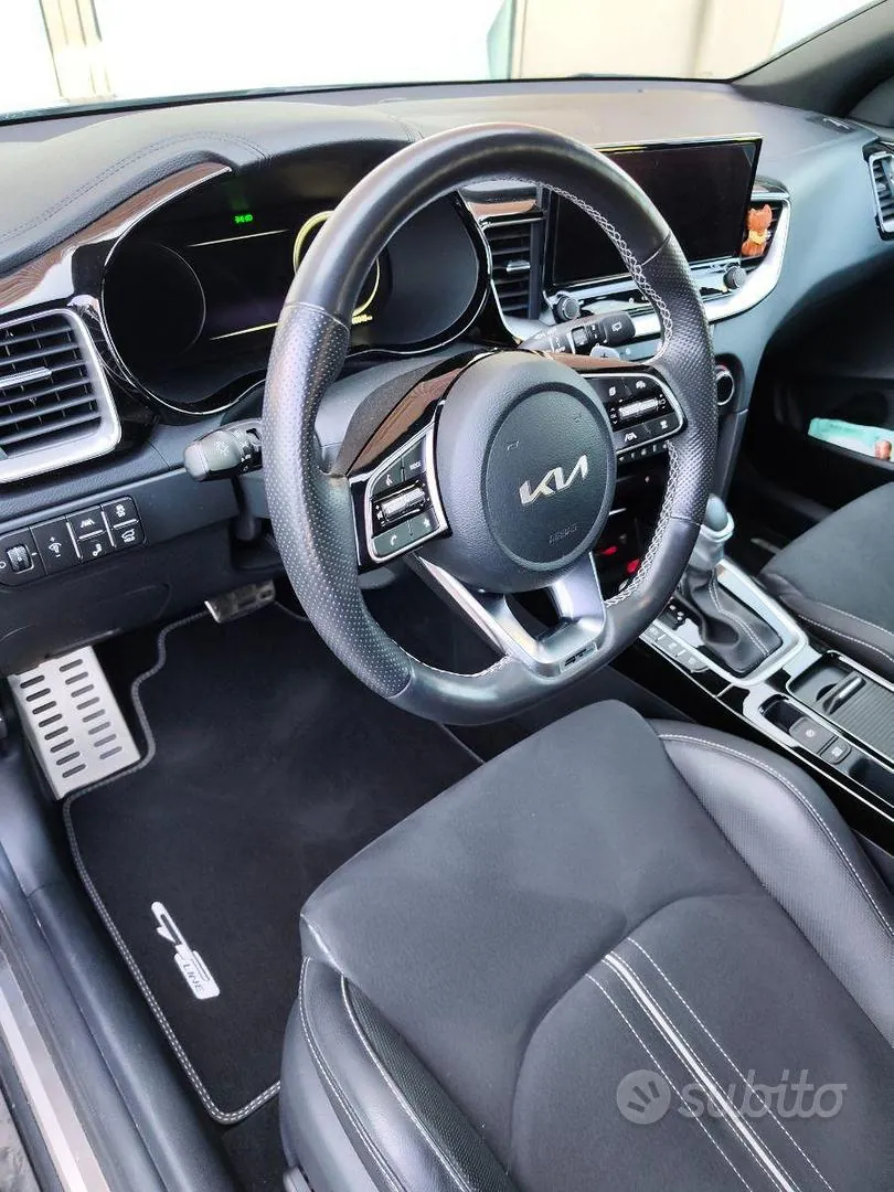Kia Proceed 2023 photo 4