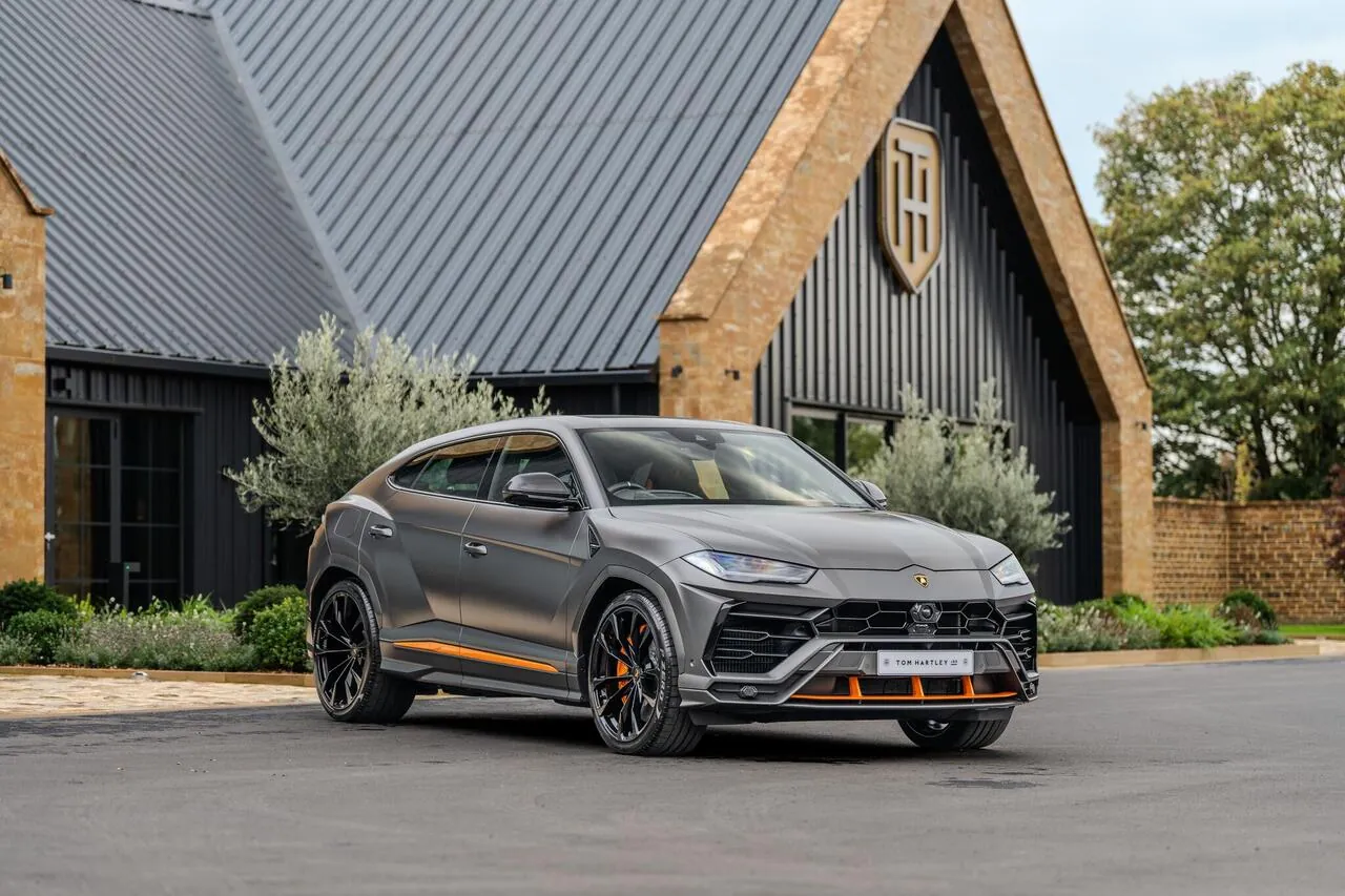 Lamborghini Urus 2022 photo 2