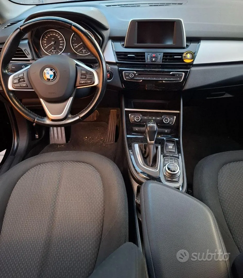 BMW 2 Series 2015 photo 2
